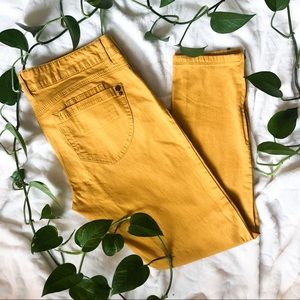 Yellow Gold Skinny Ankle Jeans w. Zippers